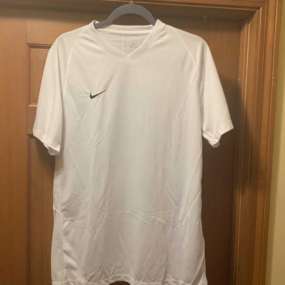 Nike T-shirt